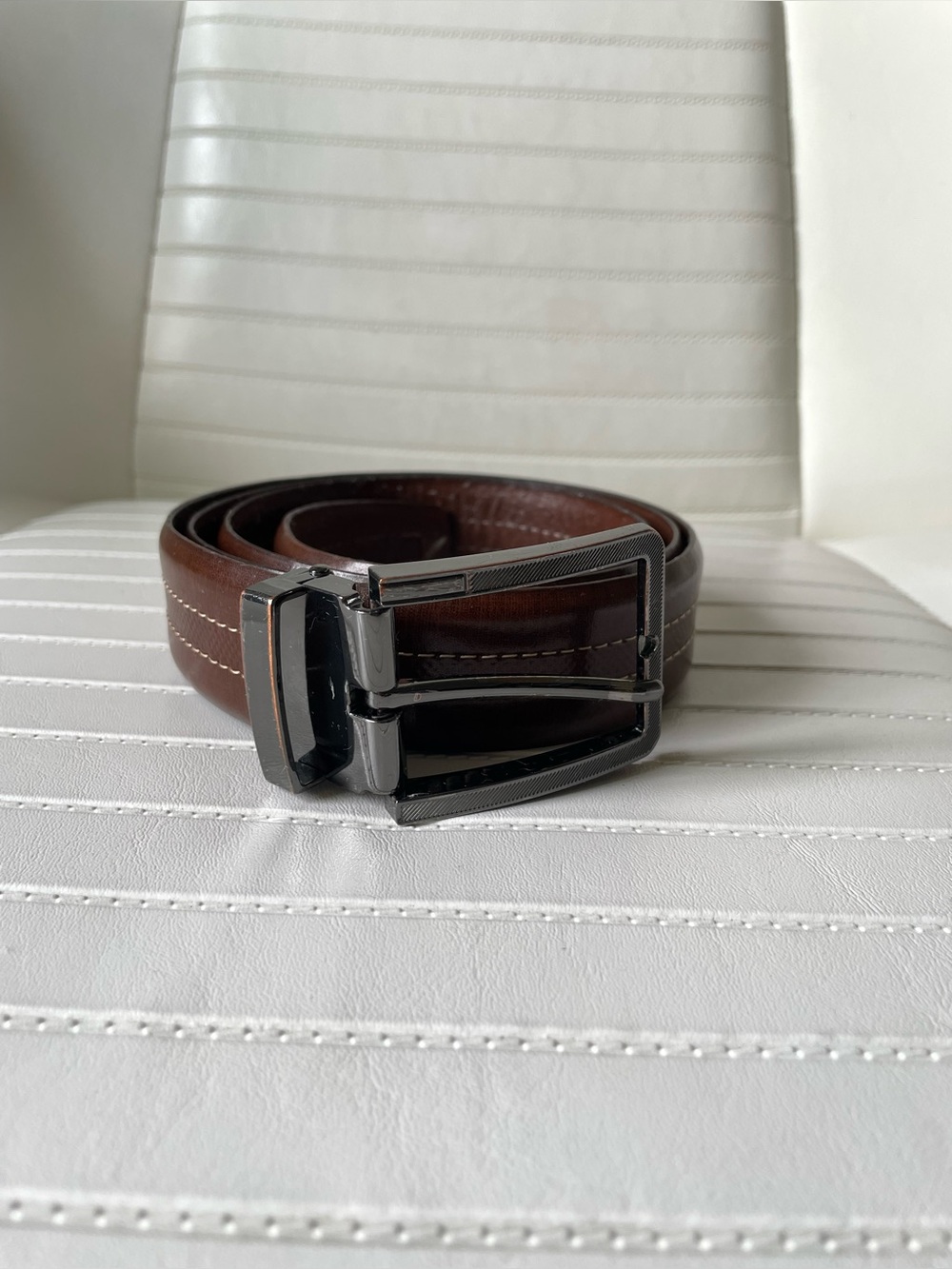 Anthony of London Genuine Italian Leather Belt Brown Size 40 Made in Canada